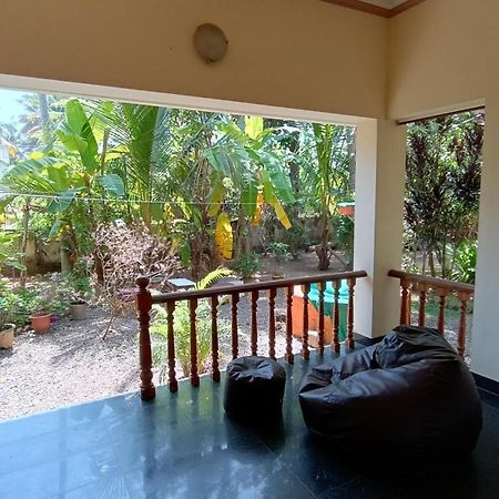 Palazhi Hotel Kovalam Bagian luar foto