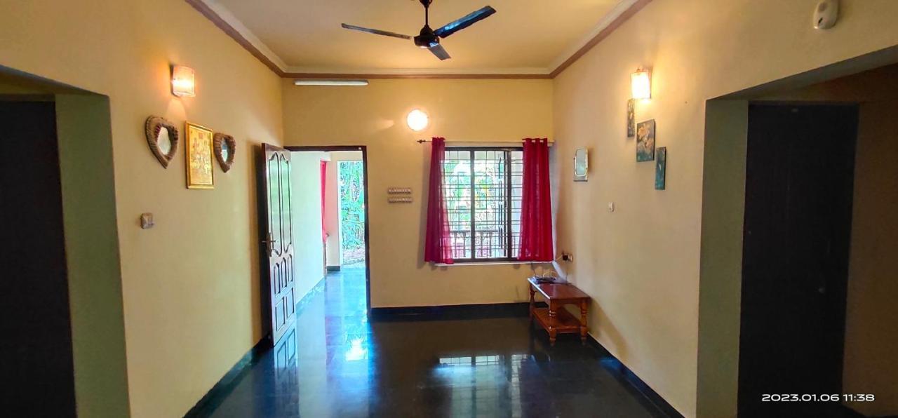 Palazhi Hotel Kovalam Bagian luar foto